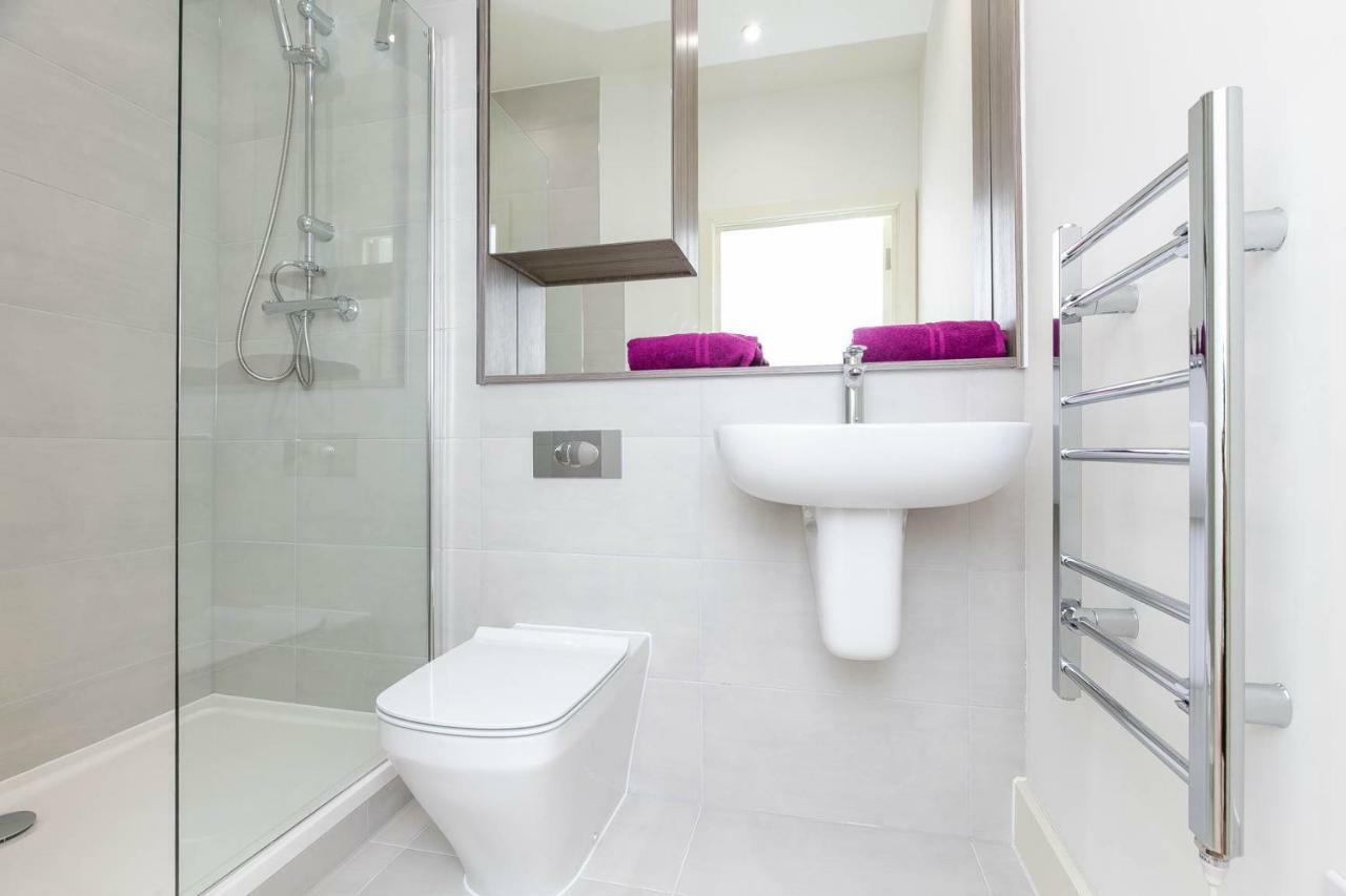 Deluxe Apartments By Heathrow Harmondsworth Exteriör bild