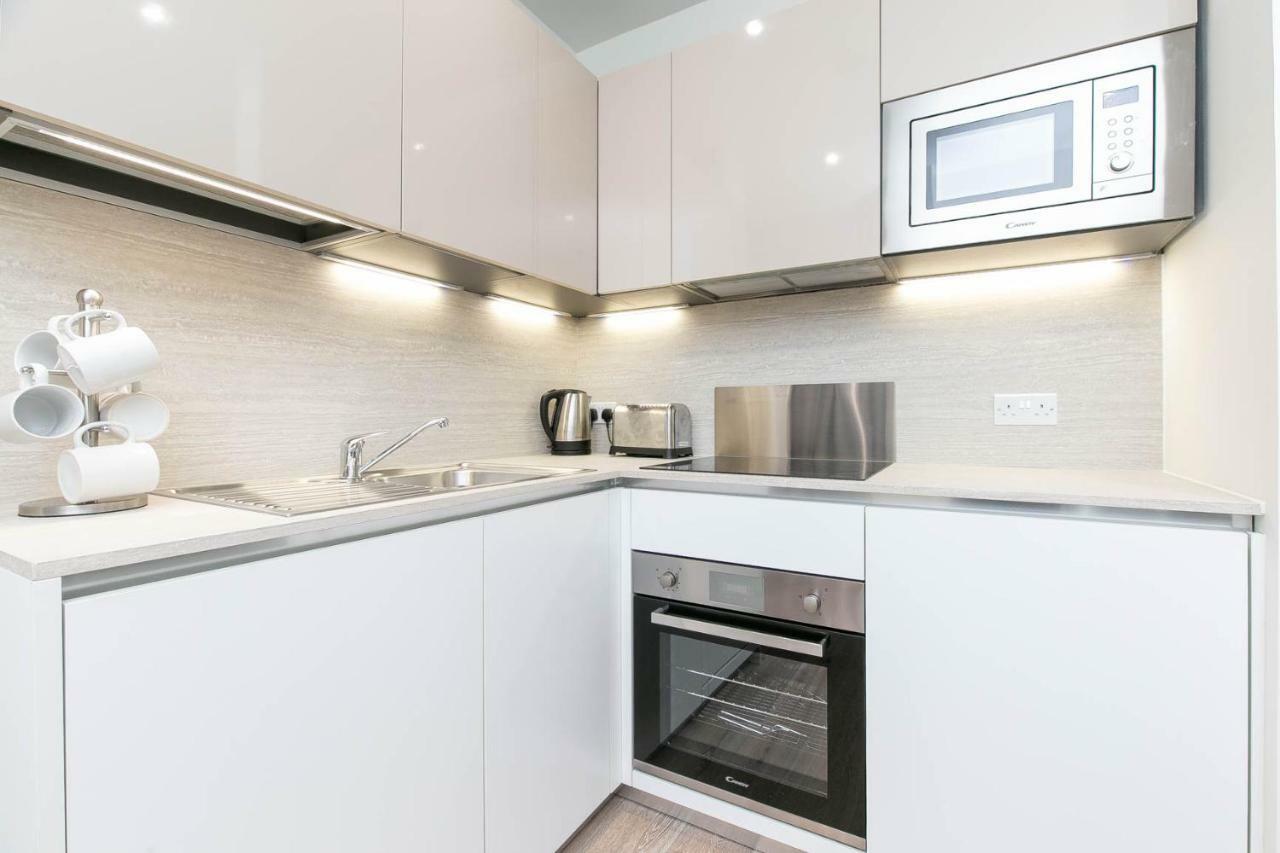 Deluxe Apartments By Heathrow Harmondsworth Exteriör bild