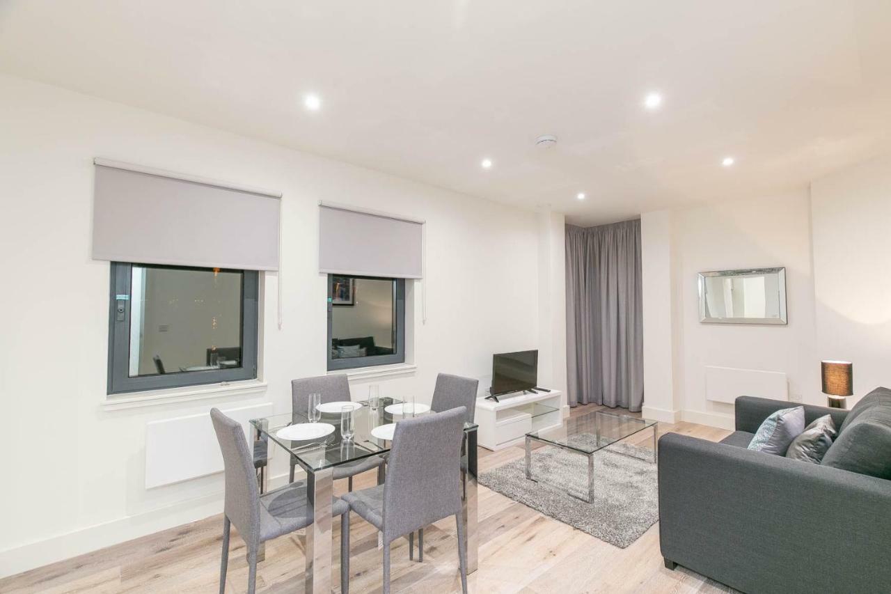 Deluxe Apartments By Heathrow Harmondsworth Exteriör bild