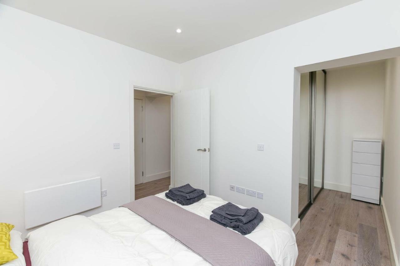 Deluxe Apartments By Heathrow Harmondsworth Exteriör bild