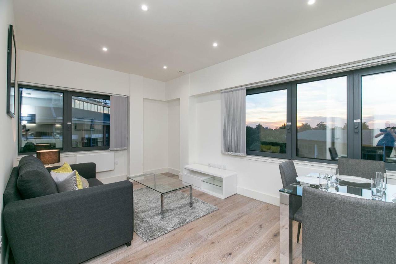 Deluxe Apartments By Heathrow Harmondsworth Exteriör bild