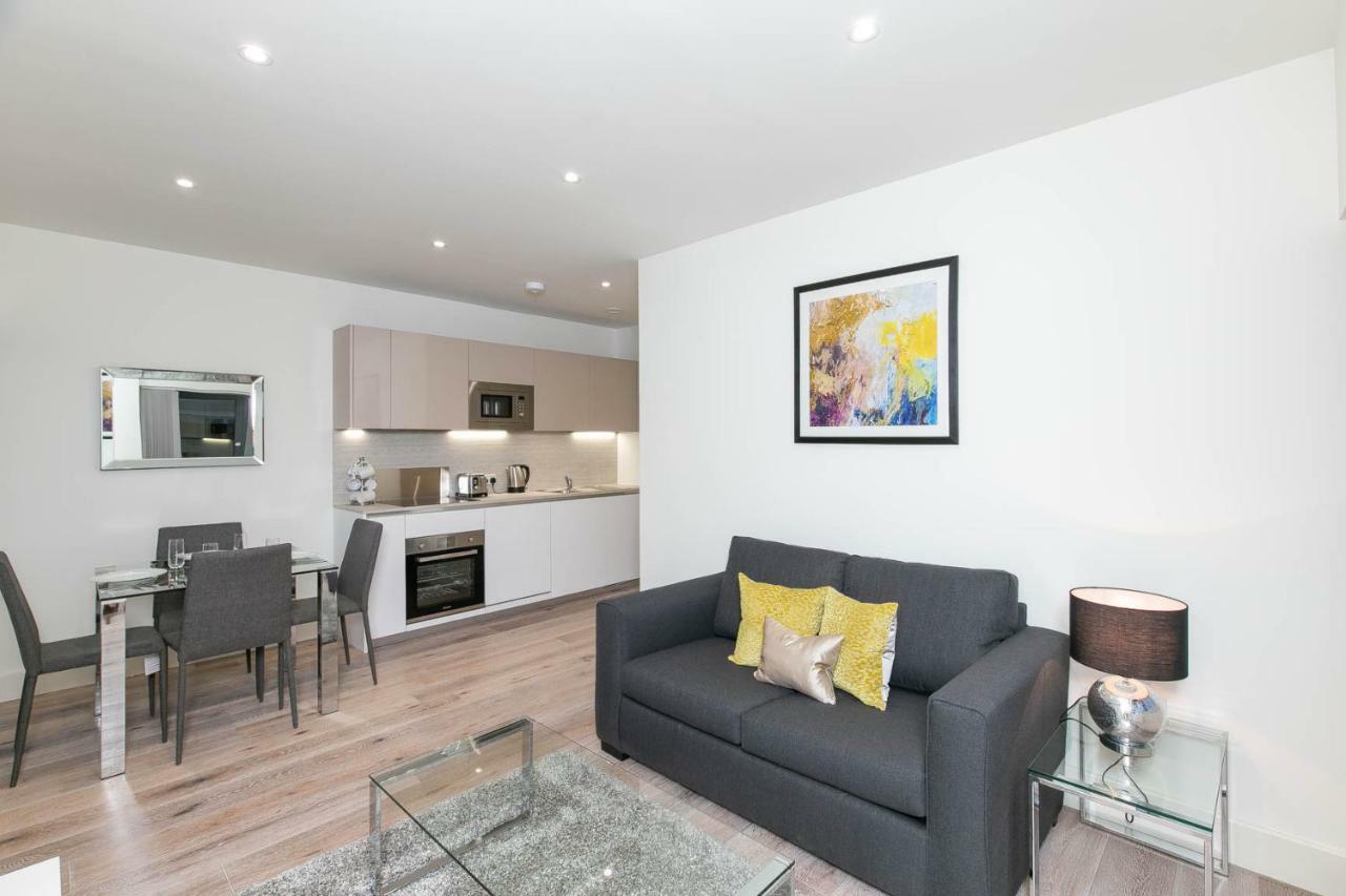Deluxe Apartments By Heathrow Harmondsworth Exteriör bild