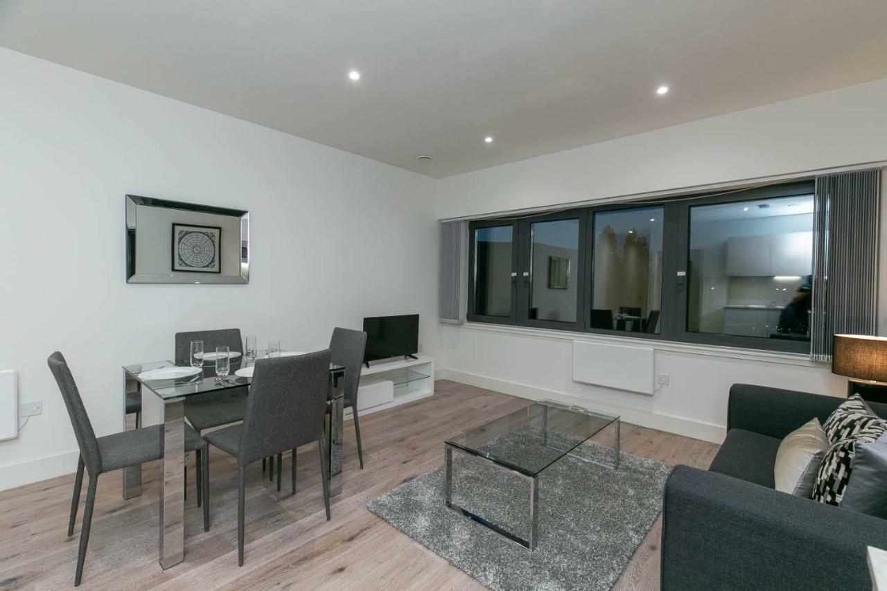 Deluxe Apartments By Heathrow Harmondsworth Exteriör bild