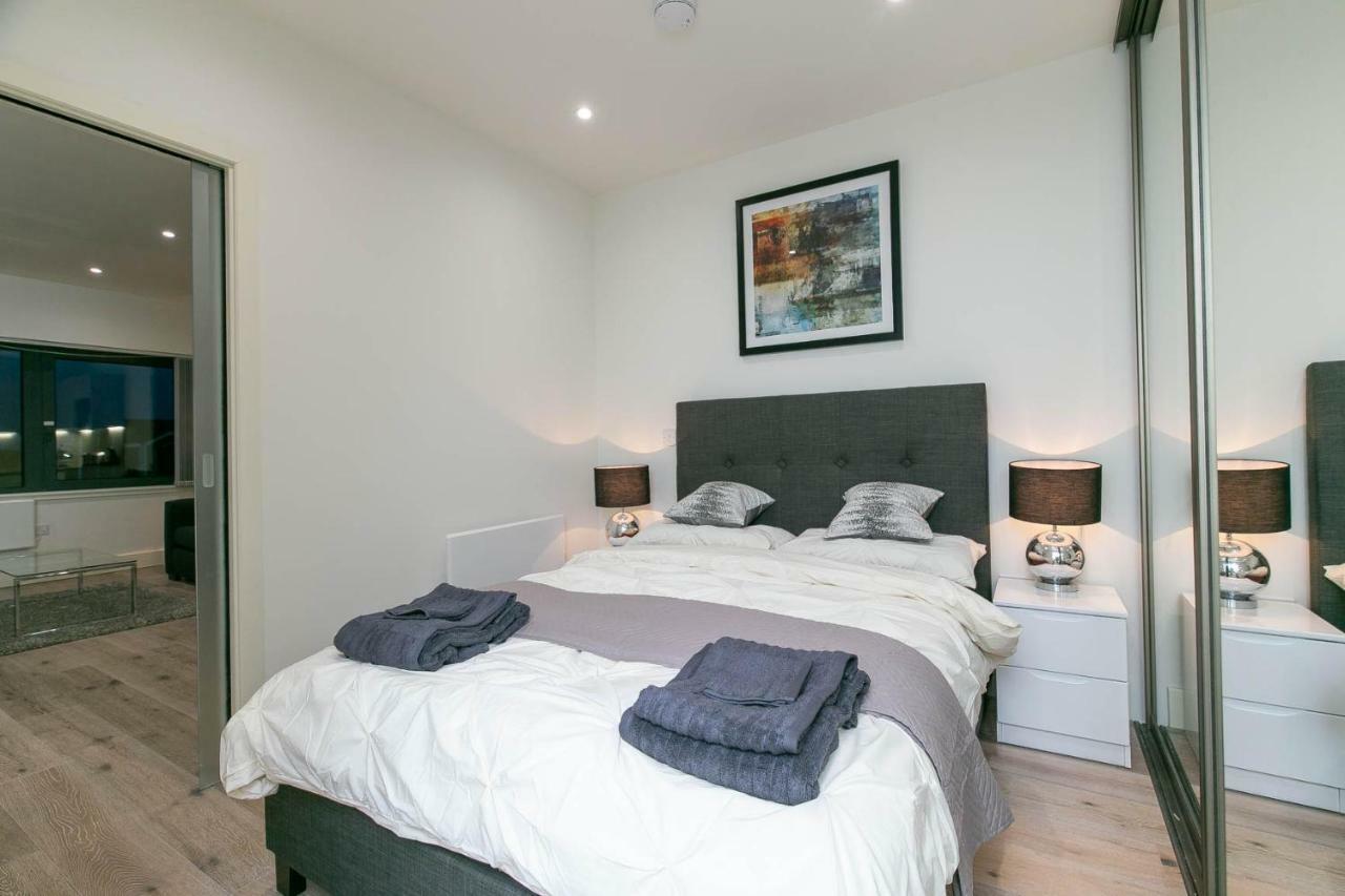 Deluxe Apartments By Heathrow Harmondsworth Exteriör bild