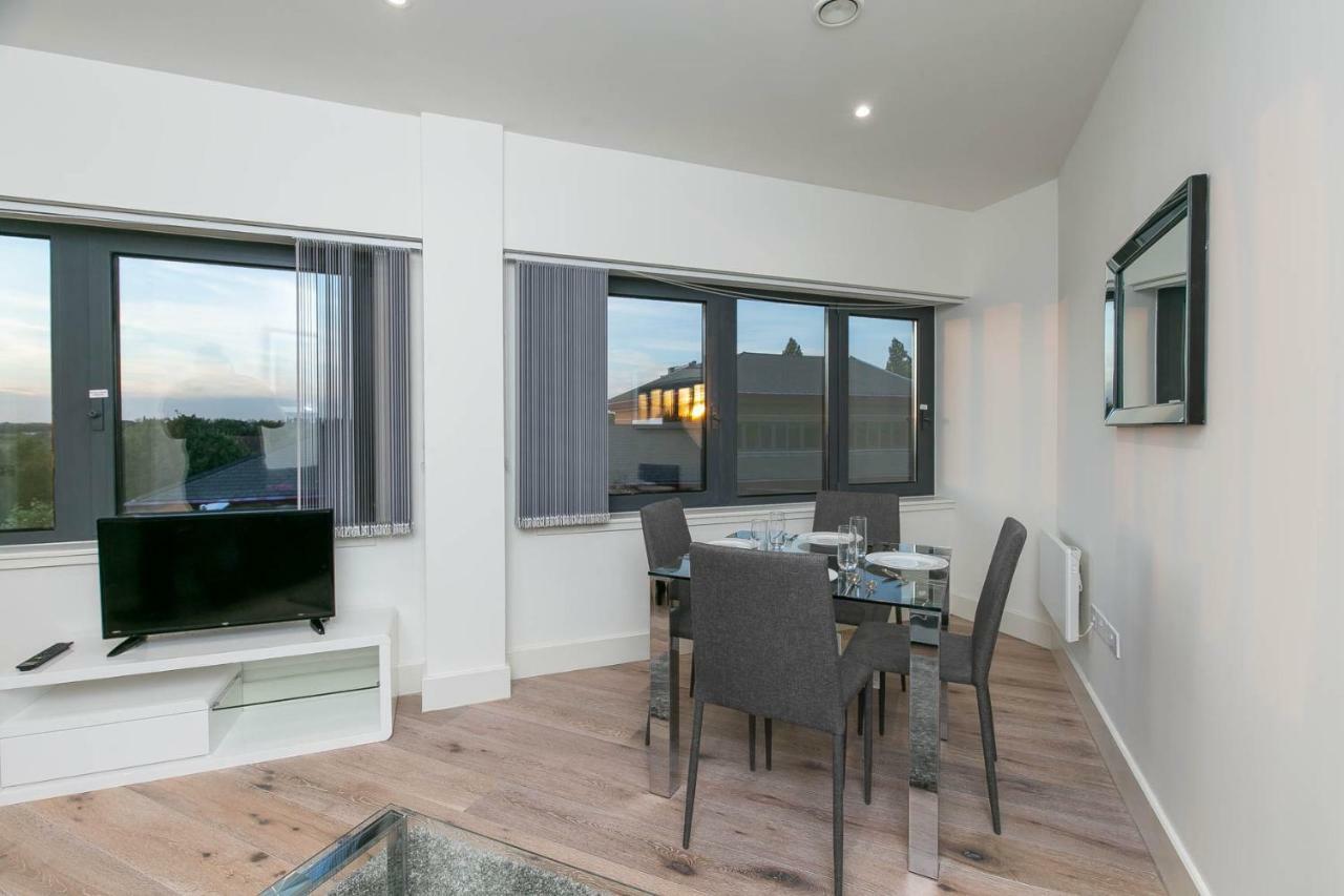 Deluxe Apartments By Heathrow Harmondsworth Exteriör bild